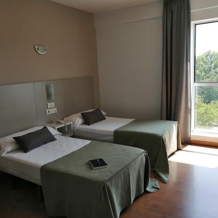 Duerming Villa De Sarria Hotel ภายนอก รูปภาพ