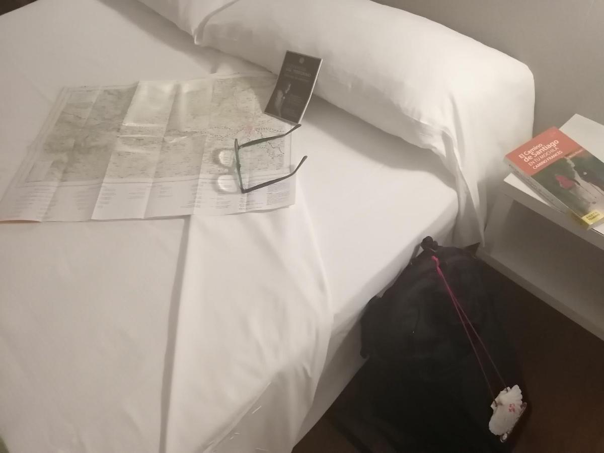 Duerming Villa De Sarria Hotel ภายนอก รูปภาพ
