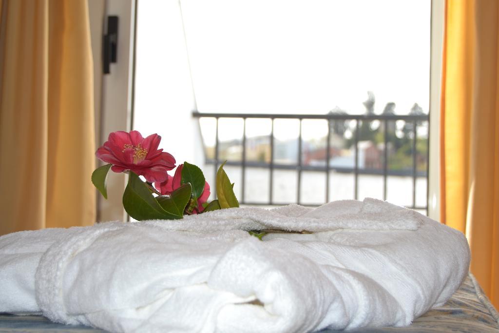 Duerming Villa De Sarria Hotel ภายนอก รูปภาพ